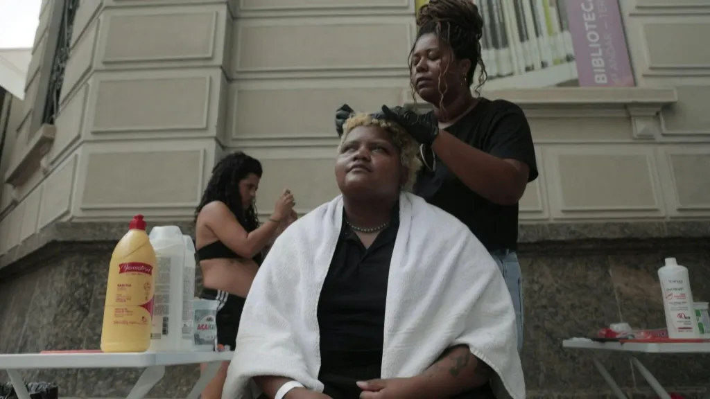 Carnaval de Rio de Janeiro: decolorarse el pelo como acto de libertad