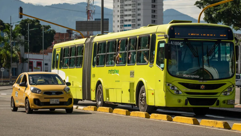 Buses de Metrolínea dejarán de circular el próximo 27 de abril 