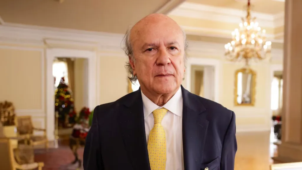 César Julio Valencia llega al Ministerio de Justicia