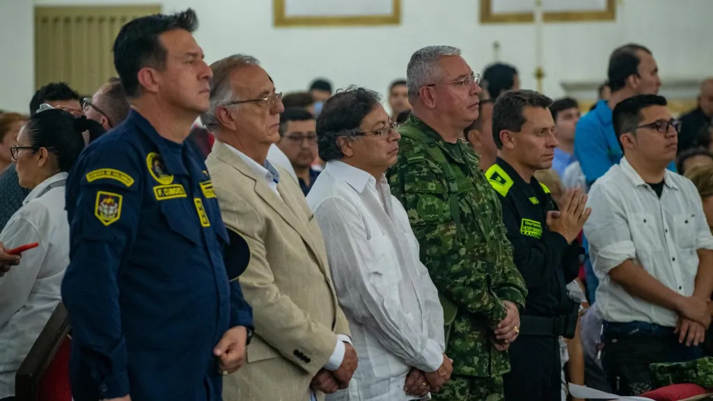 Sepelio policías asesinados en Neiva 
