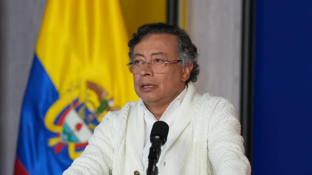 Petro sobre congresistas vinculados en acaparamiento de tierras