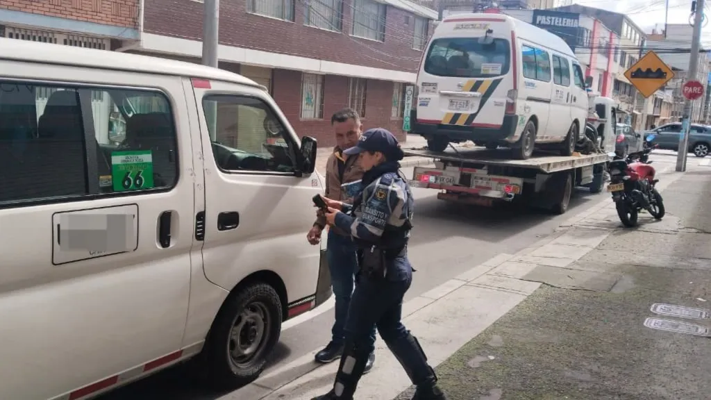 Pico y placa Bogotá 27 de noviembre 2025