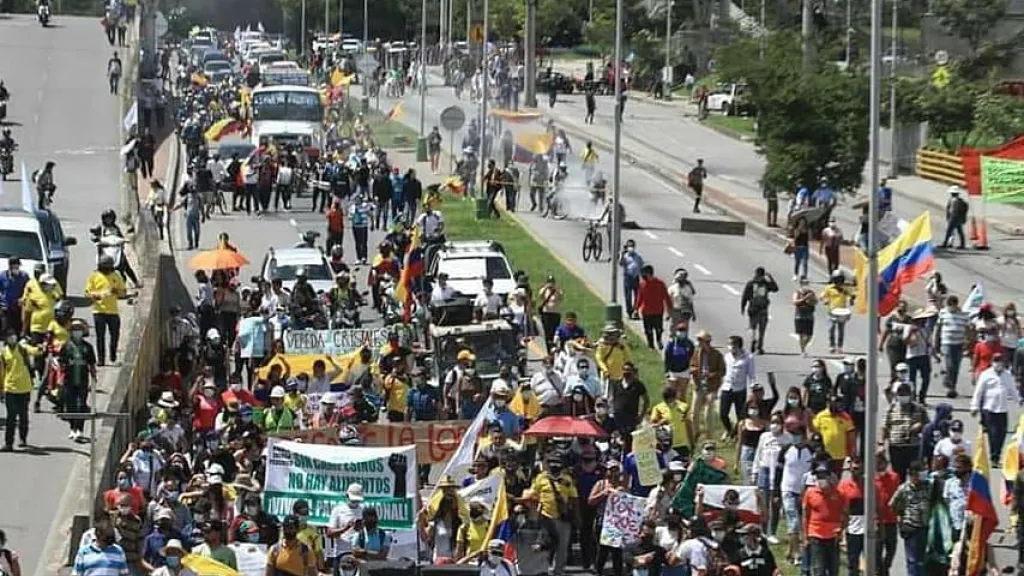 Santander: manifestantes bloquearon vías en Piedecuesta y Floridablanca  