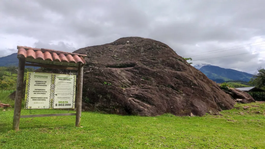 Piedra Gorda en Lejanías, Meta 