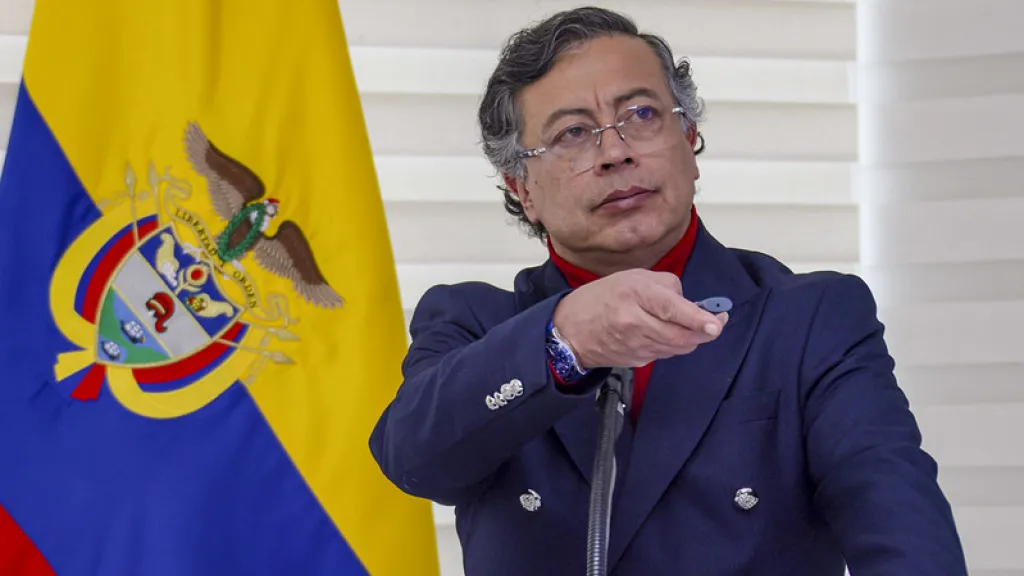 Presidente revela la ubicación de sobrevivientes a ejecuciones extrajudiciales en el Pacífico