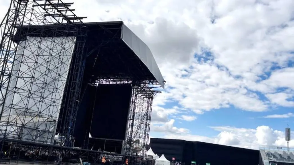 Procuraduría pide informe al distrito e inspecciona Vive Claro: persisten dudas frente a concierto de  Guns N’ Roses