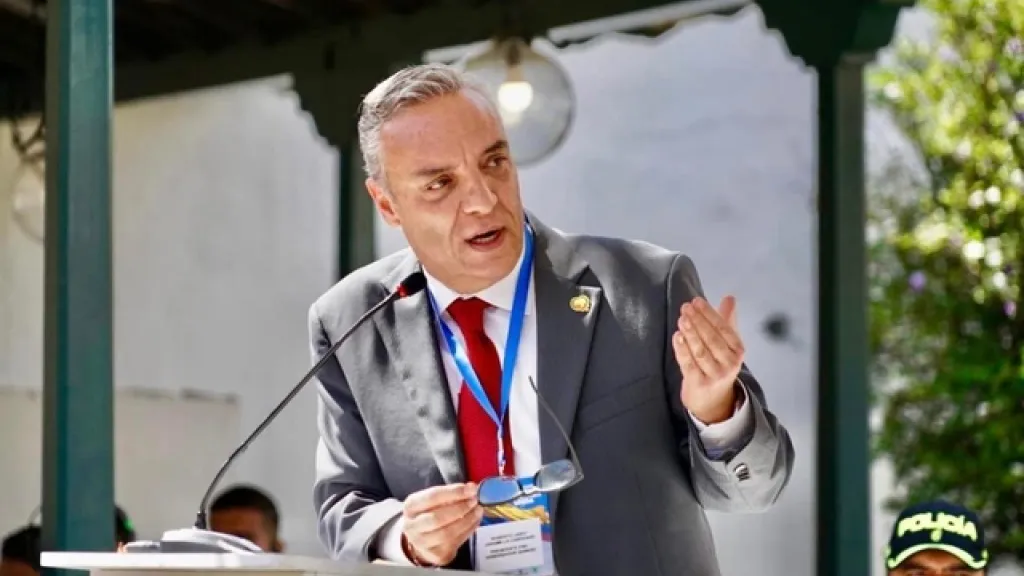 Procuraduría suspendió, provisionalmente, al gobernador del Quindío