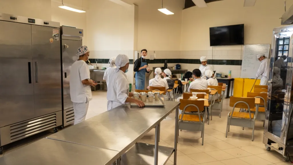 En Medellín abren 230 cupos para formación laboral de personas con discapacidad