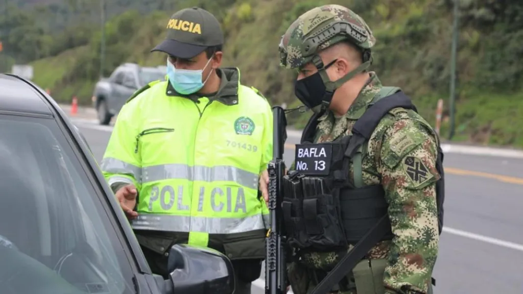 Suspensión de porte de armas en Colombia
