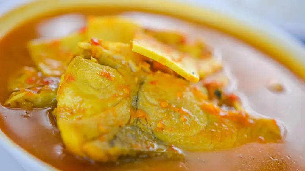 Conoce cómo preparar el Tapao de pescado, tradición gastronómica del Pacífico colombiano