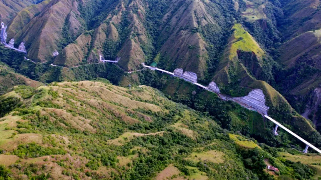 Elefantes blancos en Antioquia: $4,3 billones en riesgo