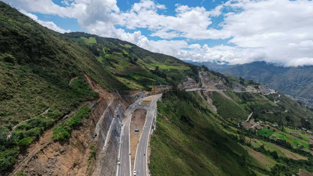 Vía Pasto y Rumichaca: 12 nuevos kilómetros de la doble calzada