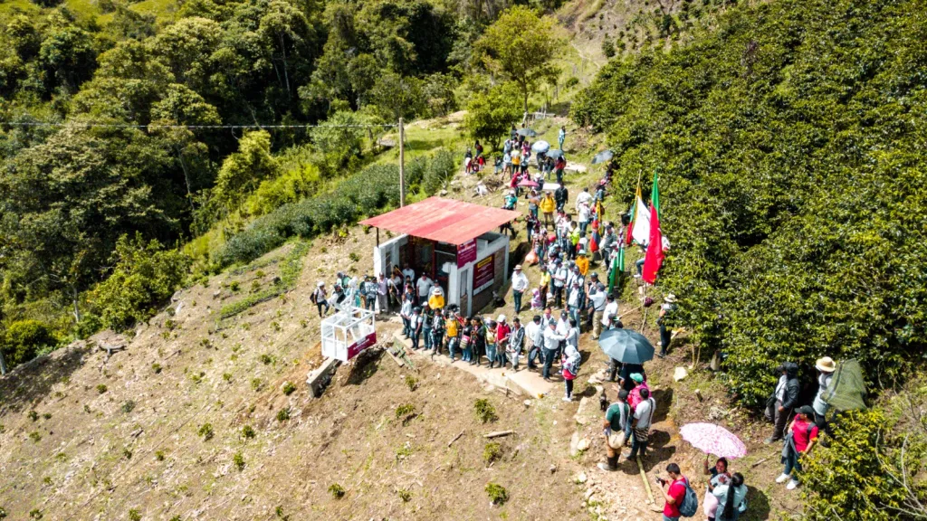 Sistema para el transporte de las cosechas de café en Inzá