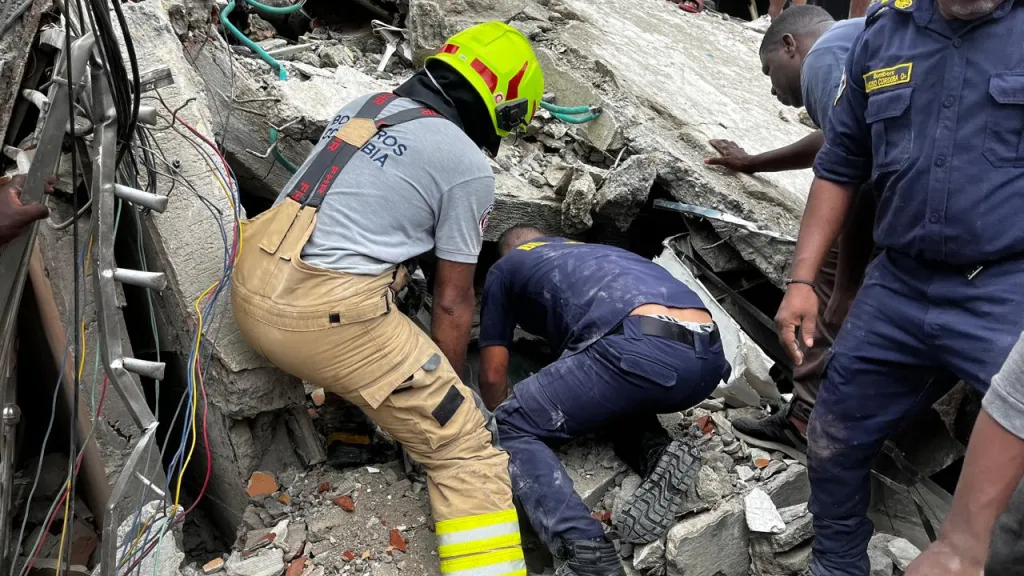 Colombia mantiene la emergencia tras el sismo: 281 muertos y 379 personas siguen desaparecidas