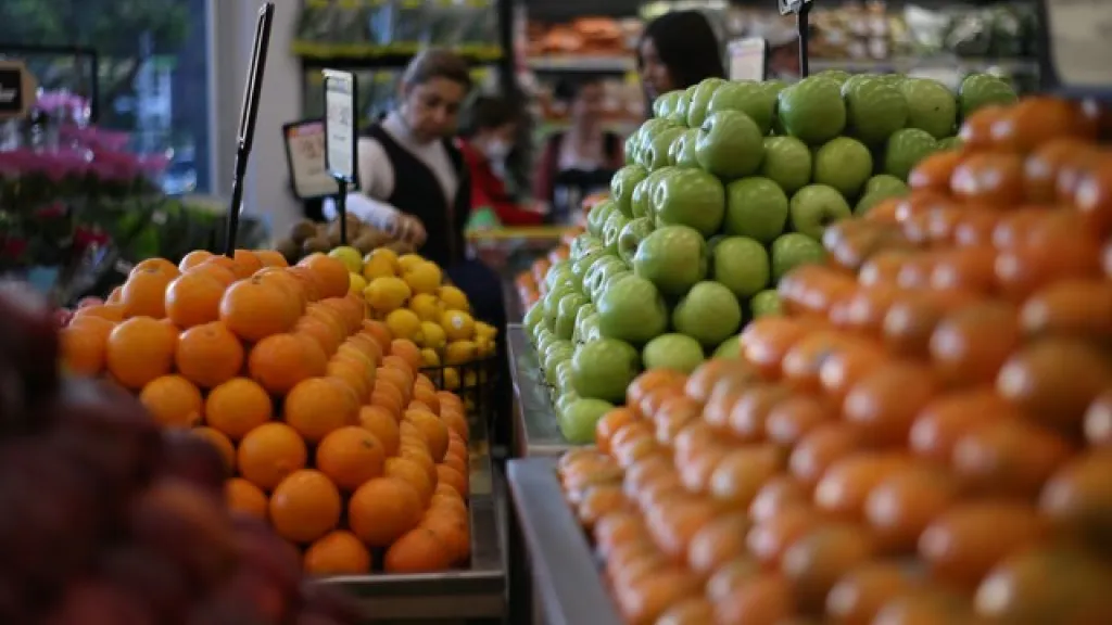 Convenio Bogotá-Cundinamarca: entrega de canastas y paquetes alimentarios a población vulnerable