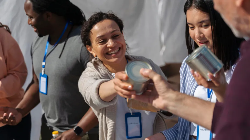 La importancia del voluntariado y cómo participar en Colombia