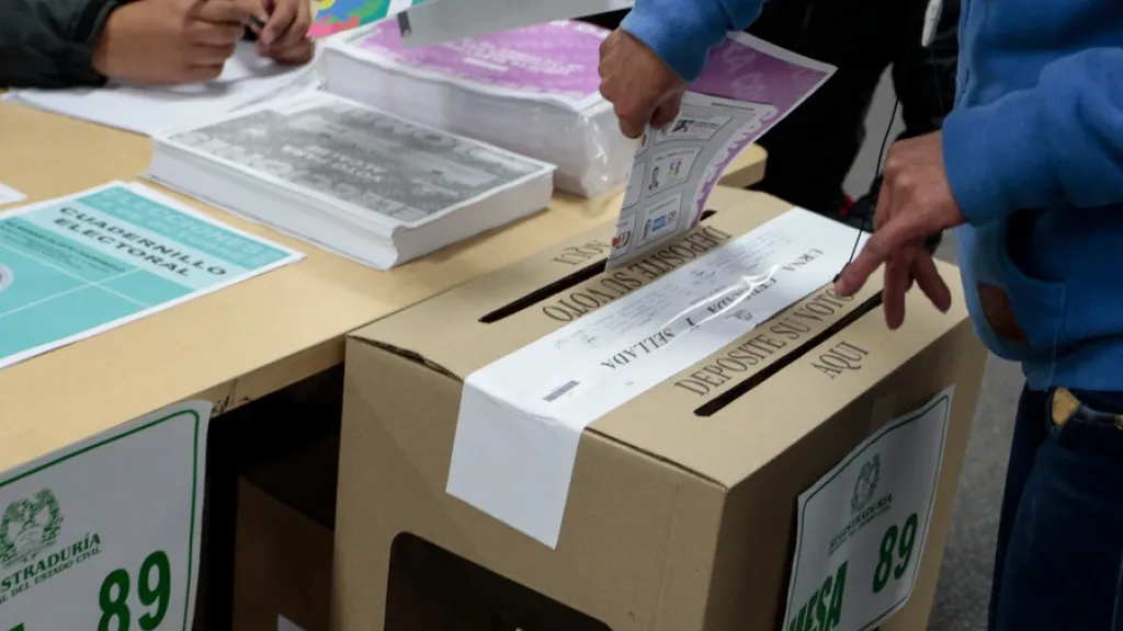 Beneficios y descuentos de votar en elecciones regionales 2023