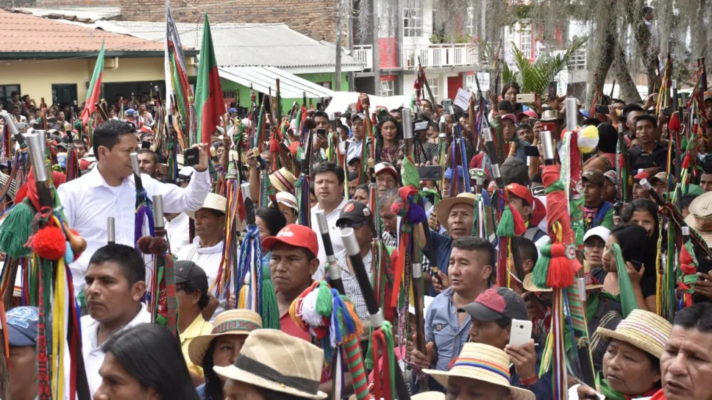 Guardia Indígena rescatan menores secuestrados por las Farc en Cauca