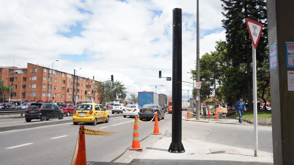 ¿Dueños de vehículos deben responder por infracciones de conductores?