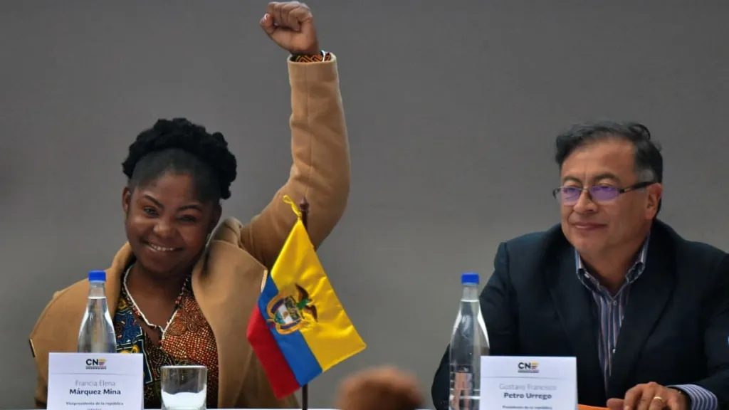 Derogan decreto que impedía que el presidente y la vicepresidente viajaran juntos