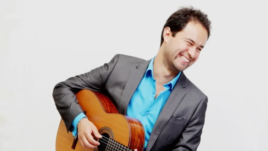Francisco Correa: el colombiano conquista Inglaterra con la guitarra clásica