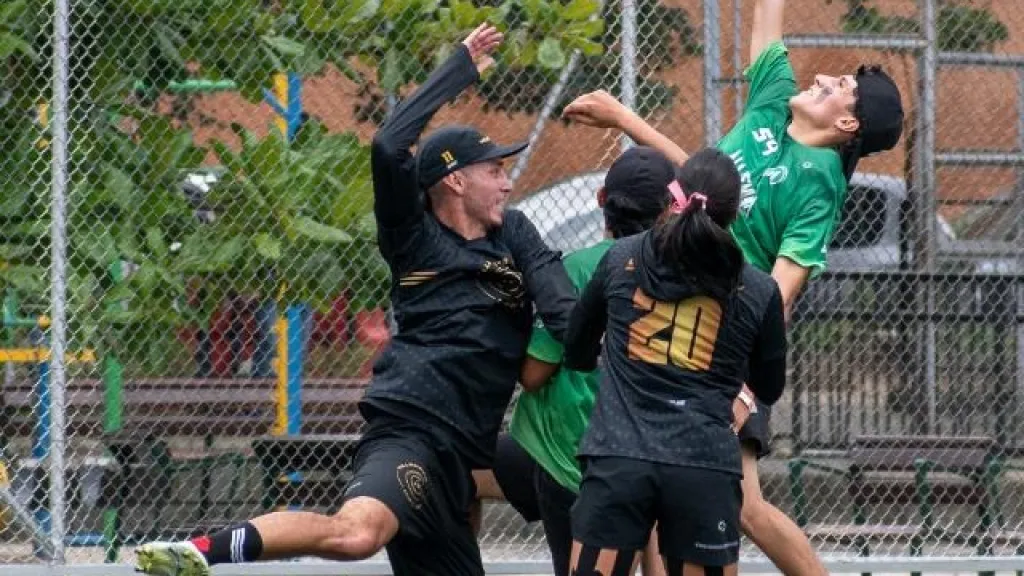 Vuelo en Montaña: el torneo que impulsa el Ultimate Frisbee en Antioquia