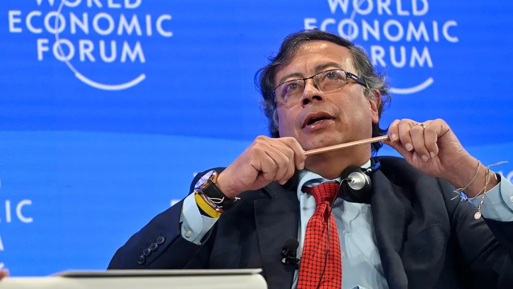Presidente Gustavo Petro elogia los logros en la lucha contra las drogas en Colombia