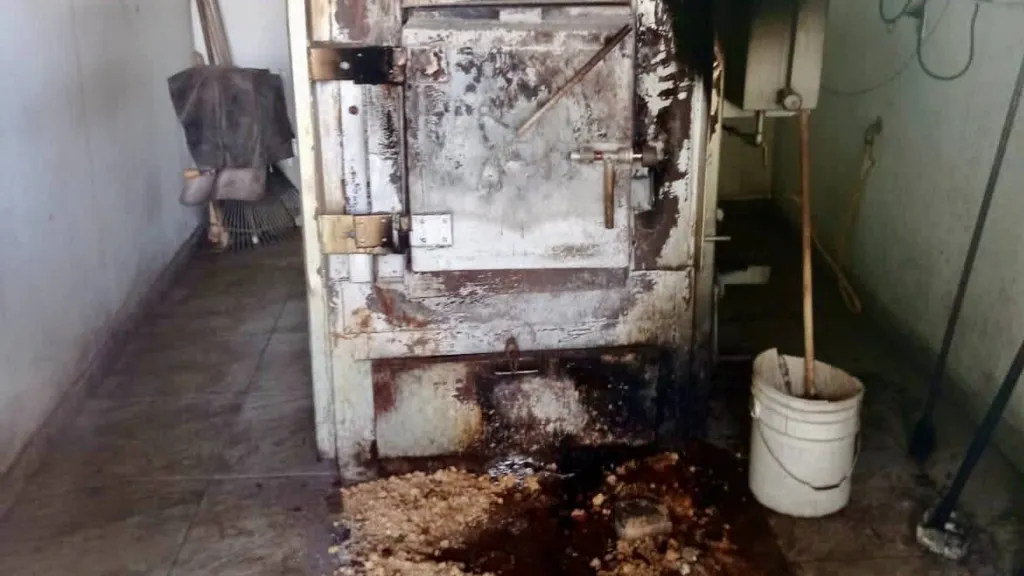 Ordenan cierre de horno crematorio de animales en Floridablanca
