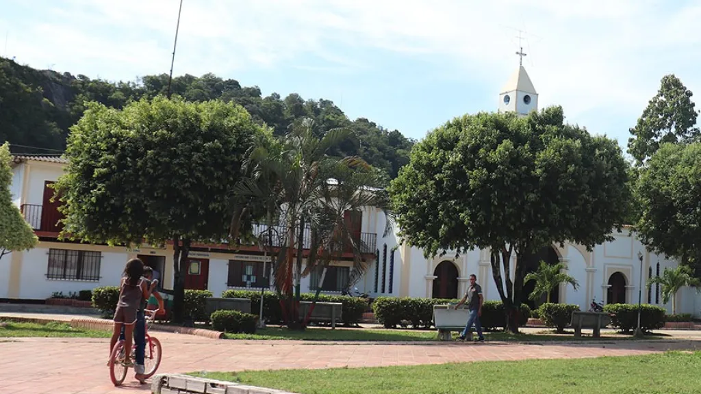 Ataque a policías en Tibú, Norte Santander: tres uniformados heridos