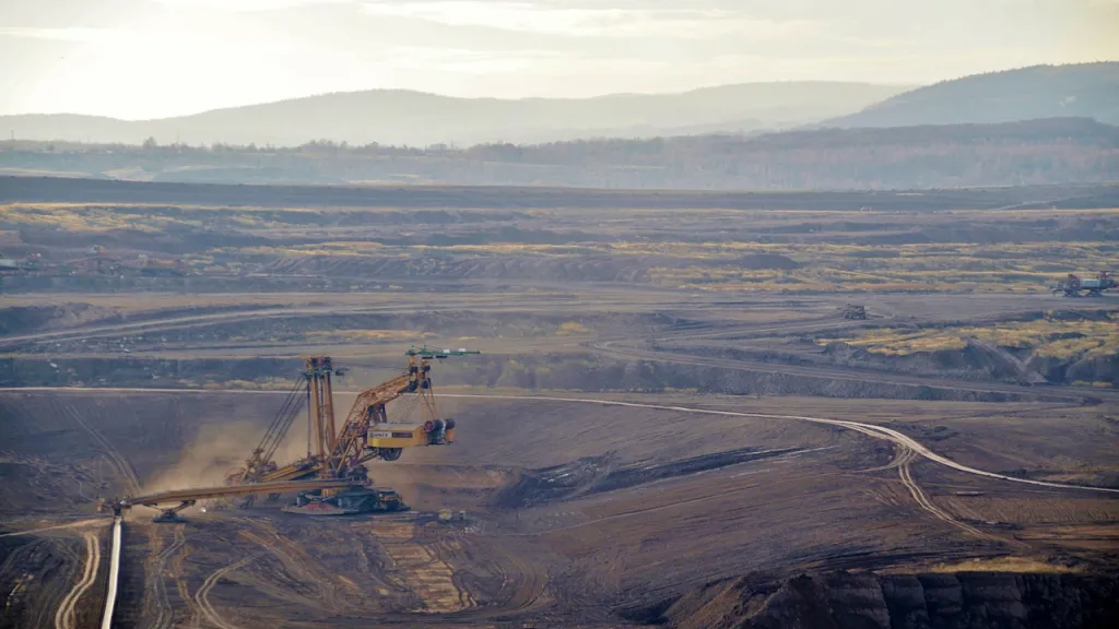 Mineros del Bajo Cauca antioqueño anunciaron paro por operativos contra la minería ilegal 
