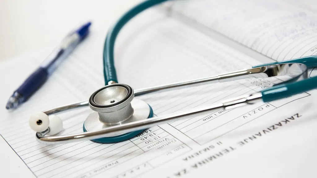 Personal del hospital de Valledupar exige pago de salarios atrasados