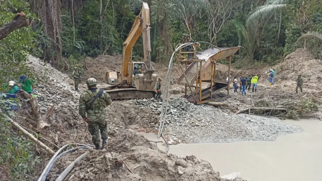 Colombia adoptará medidas para combatir la explotación ilegal