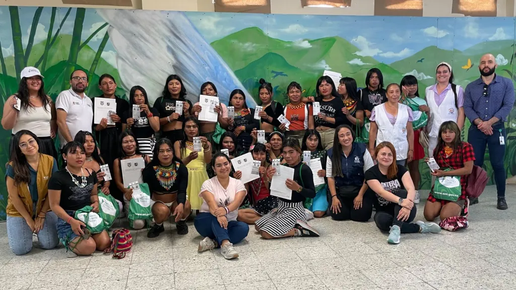 Indígenas emberá transgénero cambiaron su nombre y género en su documento de identidad