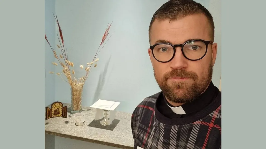 Oskar Arngården, el pastor en Suecia famoso por sus clases de fitness en Instagram