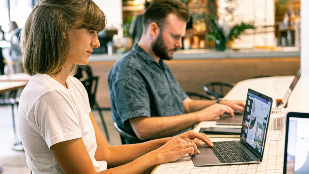 Nueva jornada laboral en Colombia desde el 16 de julio