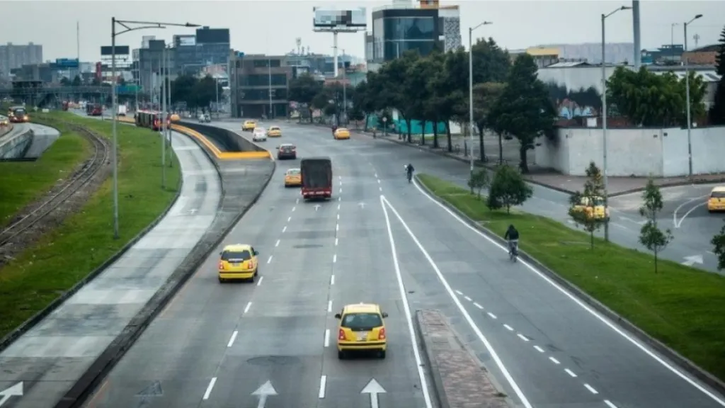 Pico y placa Bogotá hoy 4 julio 2024