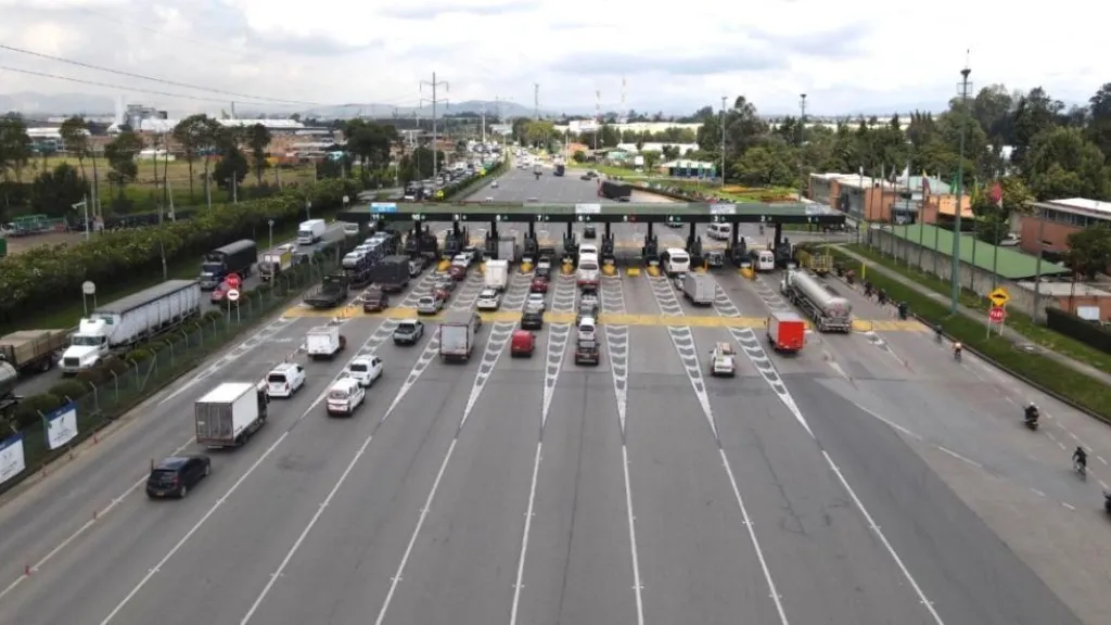 Pico y placa en Bogota 3 de julio puente festivo
