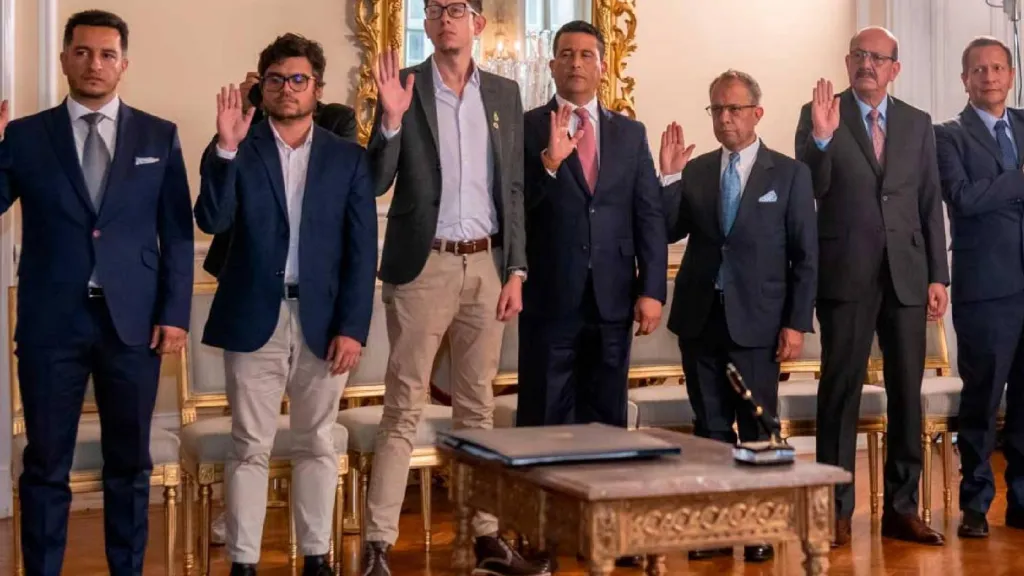 Presidente Gustavo Petro posesionó a directivos de la SAE, UAIF, ESAP