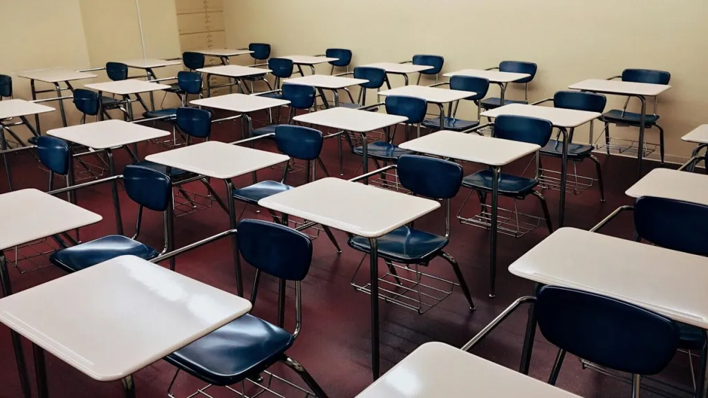 Vuelven las clases de historia a los colegios en Colombia, análisis en Puntos de Vista 
