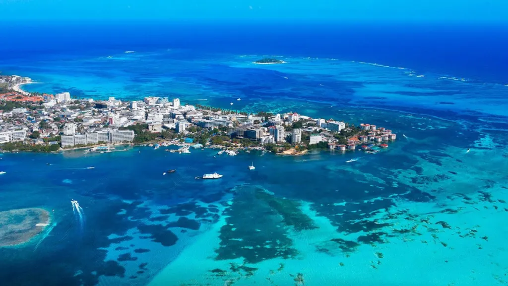 Recompensa en San Andrés por información de menores desaparecidos en el mar.