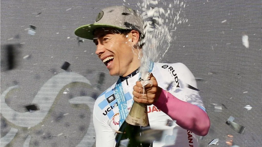 'Superman' López campeón de la Vuelta a San Juan de 2023