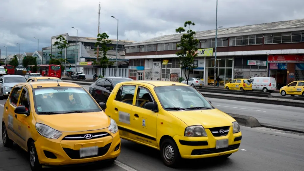 Gremios de taxistas irán a paro este miércoles 22 de febrero