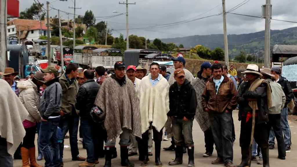 Nuevo acercamiento del Gobierno y líderes agrarios para levantar el ...