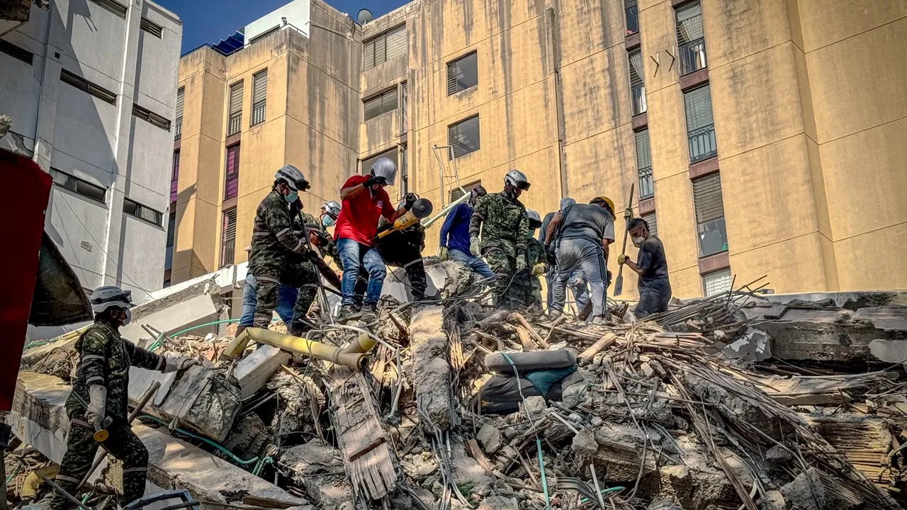Decretan tres días de duelo por las víctimas del terremoto en Colombia 