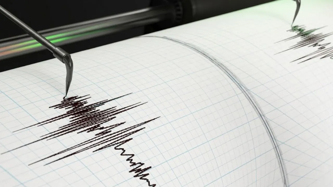 n terremoto de magnitud 7 sacudió el Tíbet, China, y dejó al menos 16 muertos, decenas de heridos y más de 300 viviendas derrumbadas.