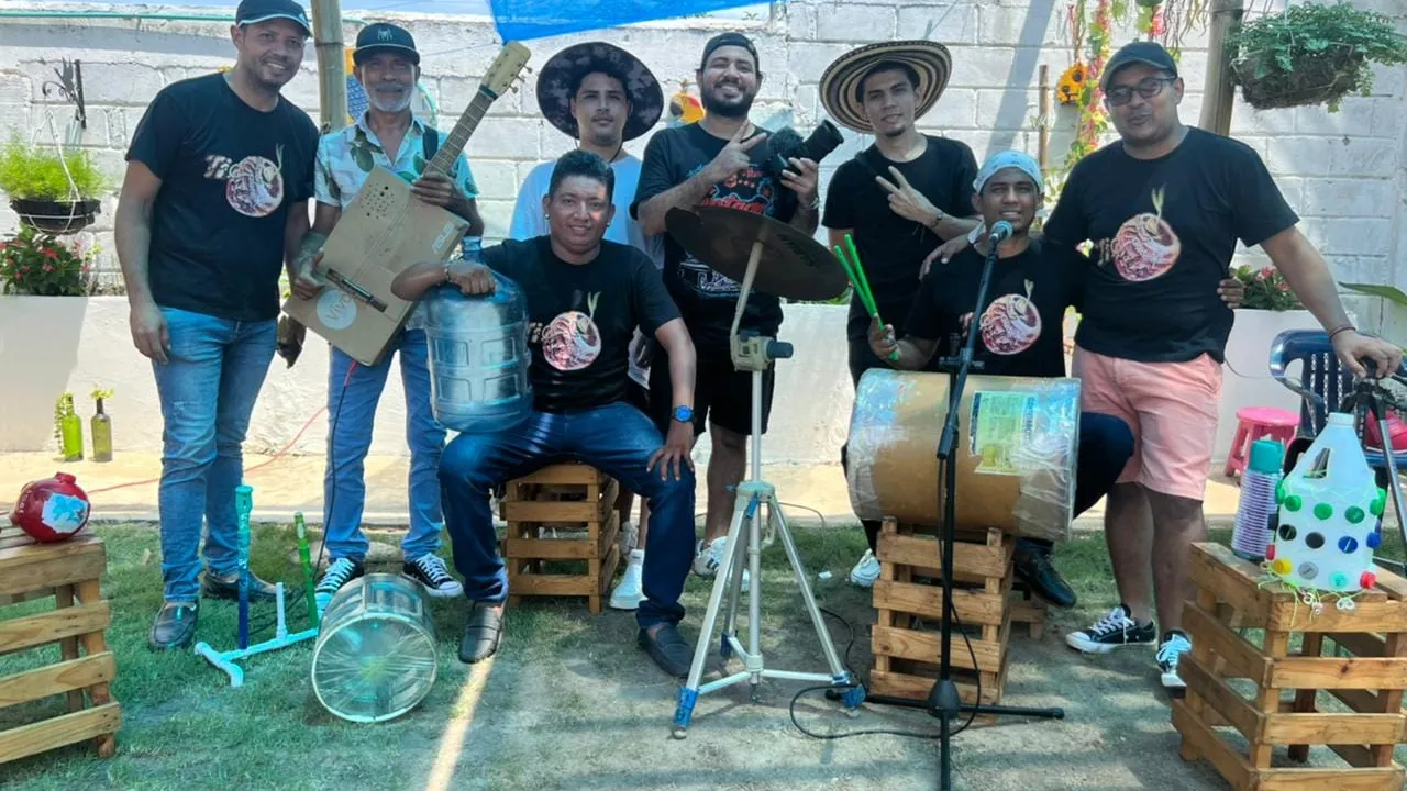 Elementos hechos con basura