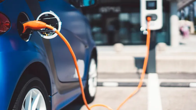 Panorama de los vehículos eléctricos en Colombia 