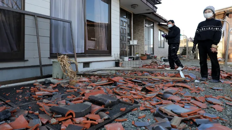 Balance del sismo en Japón: un muerto y 160 heridos