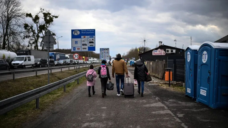 Guerra en Ucrania: más de 5,4 millones de refugiados han salido, según ONU