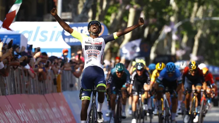 ¿Cómo va el Giro de Italia? | Biniam Girmay ganó la décima etapa